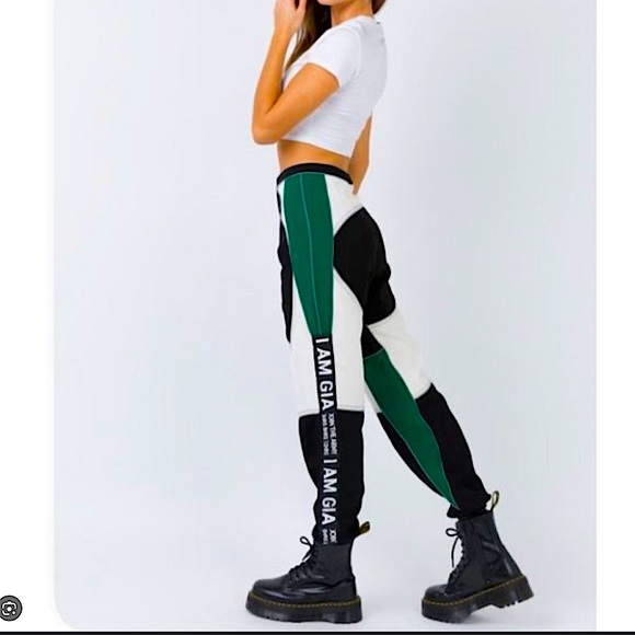 NWT I Am Gia Electra Pants as seen on Hailey Baldwin Bieber - Picture 13 of 16